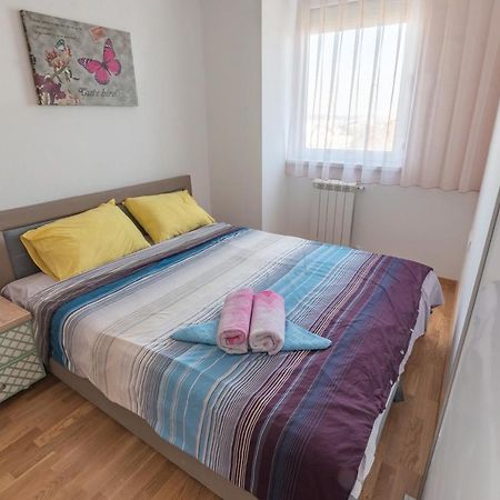 Modern ǀ 1 Bedroom ǀ Wifi Szkopje Kültér fotó