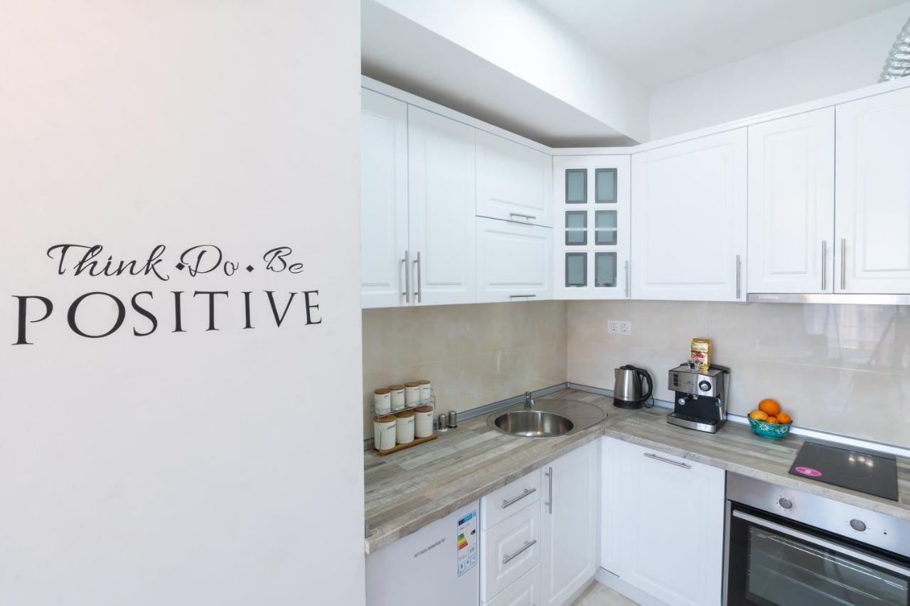 Modern ǀ 1 Bedroom ǀ Wifi Szkopje Kültér fotó